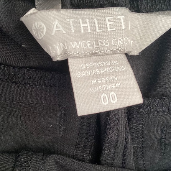 Athleta Women’s Brooklyn Wide Leg Crop Black Pant Size 00 Elastic Waist Travel - Picture 4 of 12